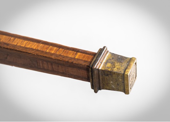 Косметический стол