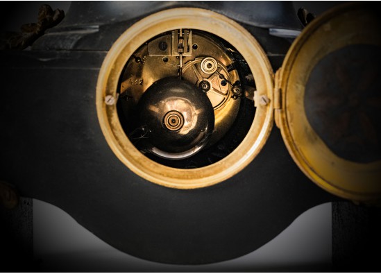 Laikrodis + Žvakidės 2vnt