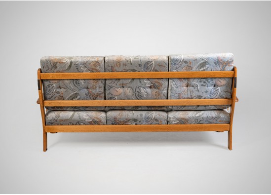 Upholstered furniture set