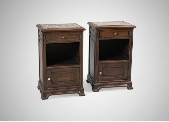 Bedroom furniture set