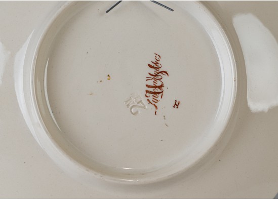 Decorative plate