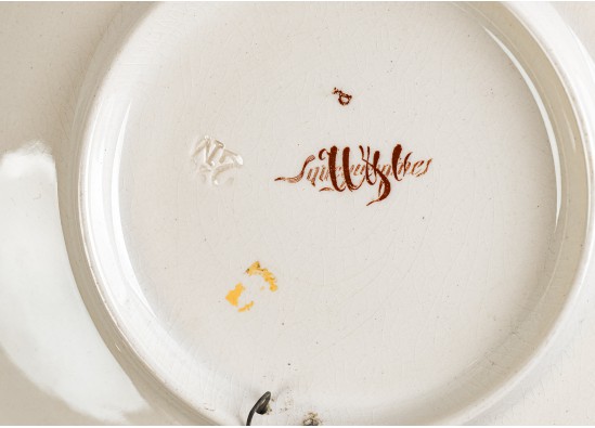 Decorative plate