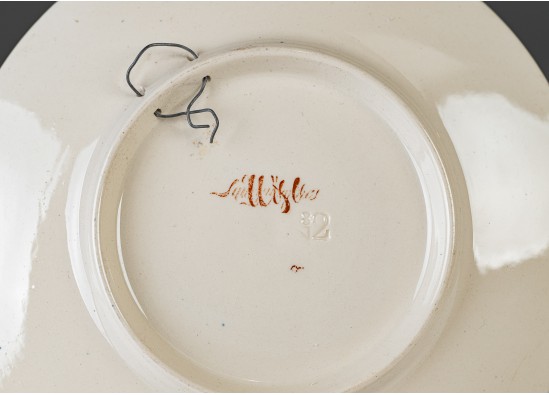 Decorative plate