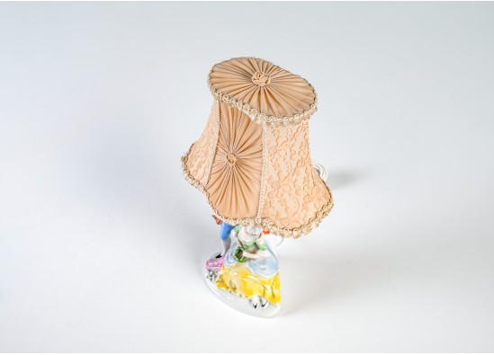 Table lamp