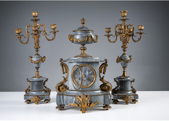 Clock and two candleholders