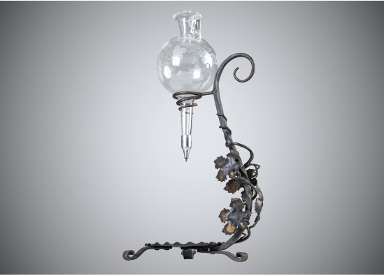 Wine dispenser
