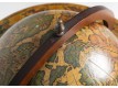 Globe bar
