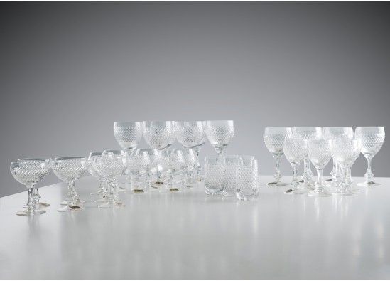 Set of glasses