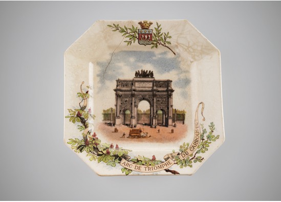 Decorative plates 3pcs.