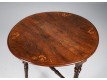 Folding table