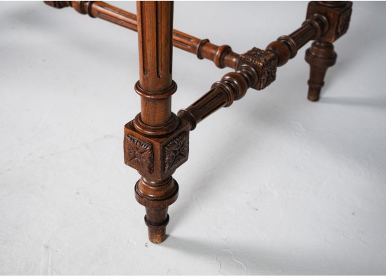 Vanity table