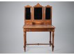 Vanity table