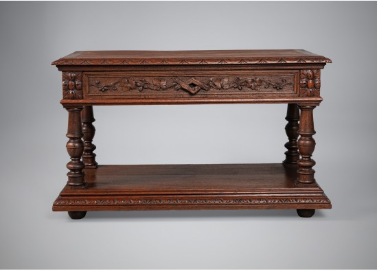 Dessert sideboard