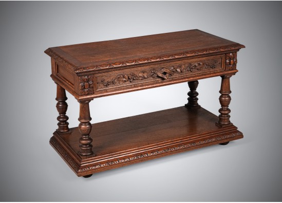 Dessert sideboard