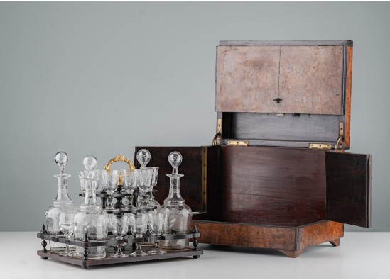 Small table bar