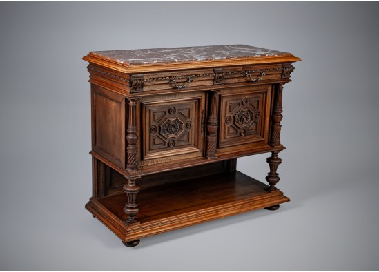 Dessert sideboard