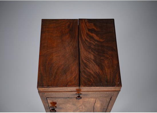 Bar dresser