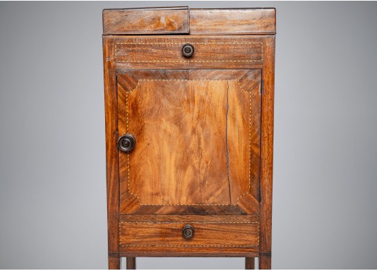 Bar dresser
