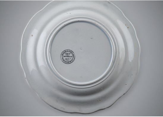 Set of 6 decorative plates.