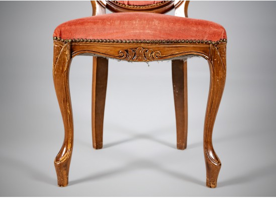 Dining room furniture set