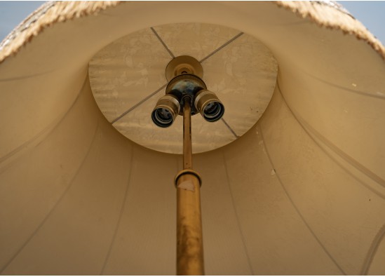 Floor lamp
