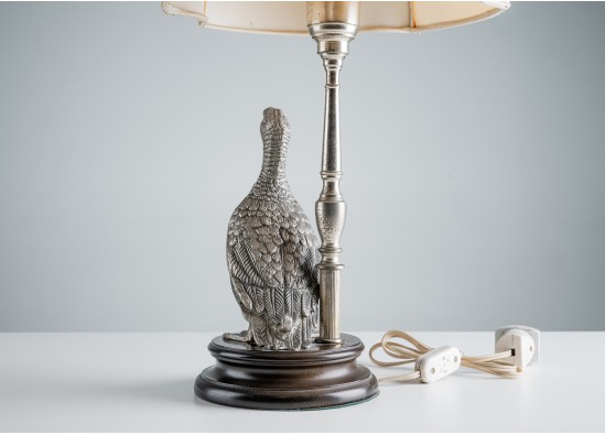 Table lamp