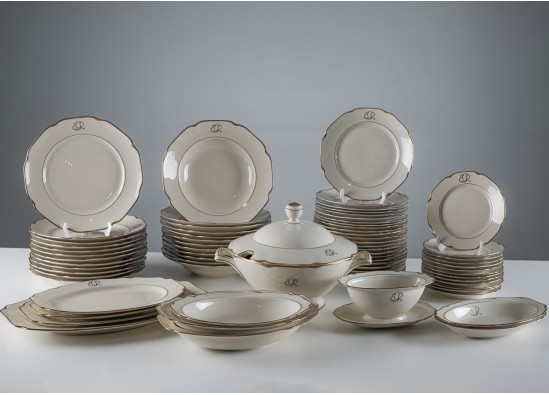 Dinner set