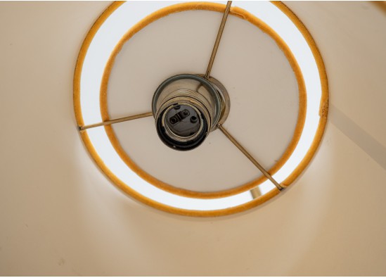 Floor lamp