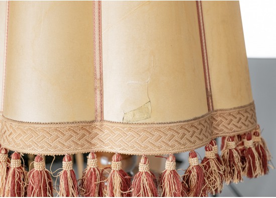 Floor lamp