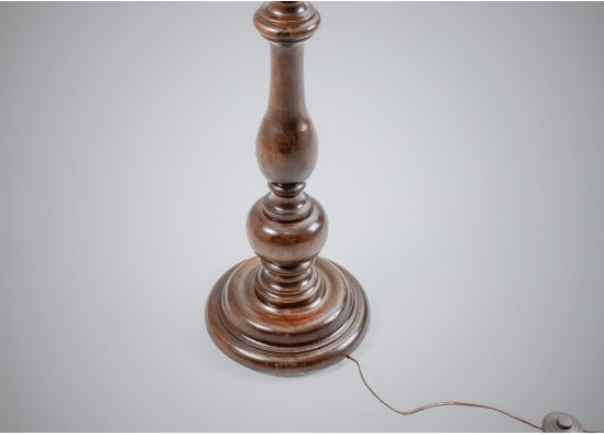Floor lamp