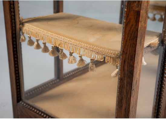 Display cabinet