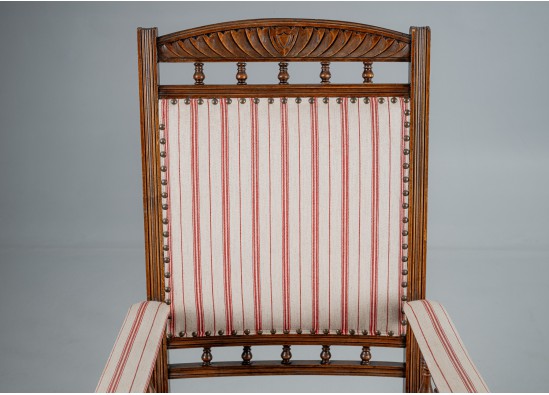 Rocking armchair