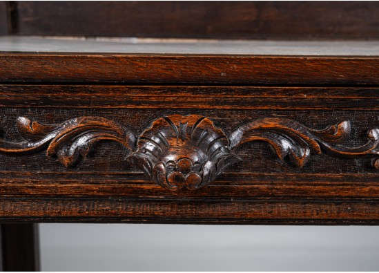 Dessert sideboard