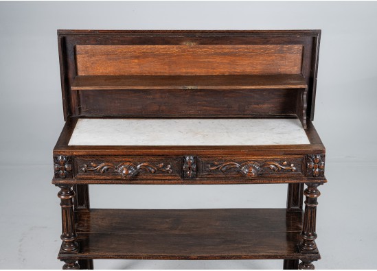 Dessert sideboard