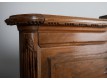 Bedroom furniture set