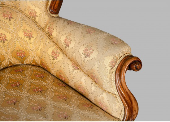 Upholstered bench